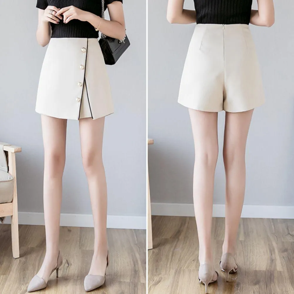 Asymmetrical A-Line Skorts with Button Detailing: A Stylish and Versatile Option for Any Occasion