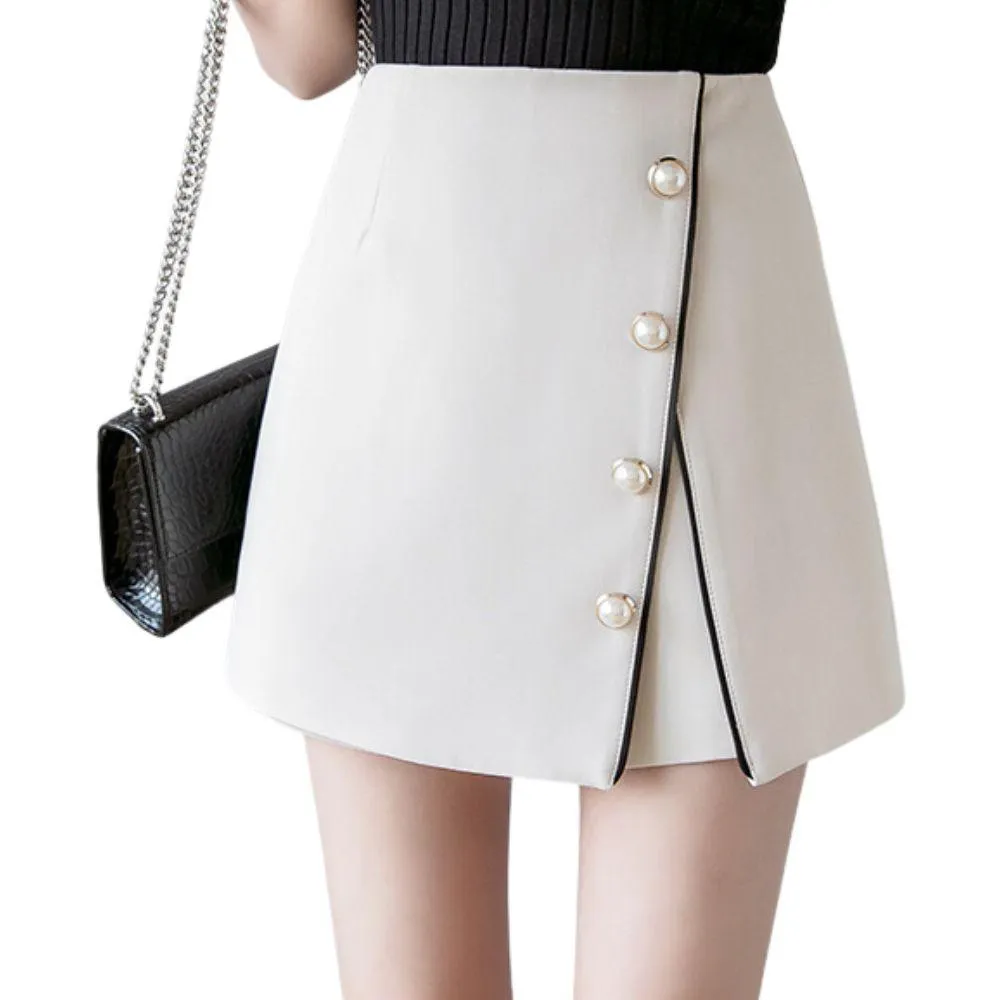 Asymmetrical A-Line Skorts with Button Detailing: A Stylish and Versatile Option for Any Occasion