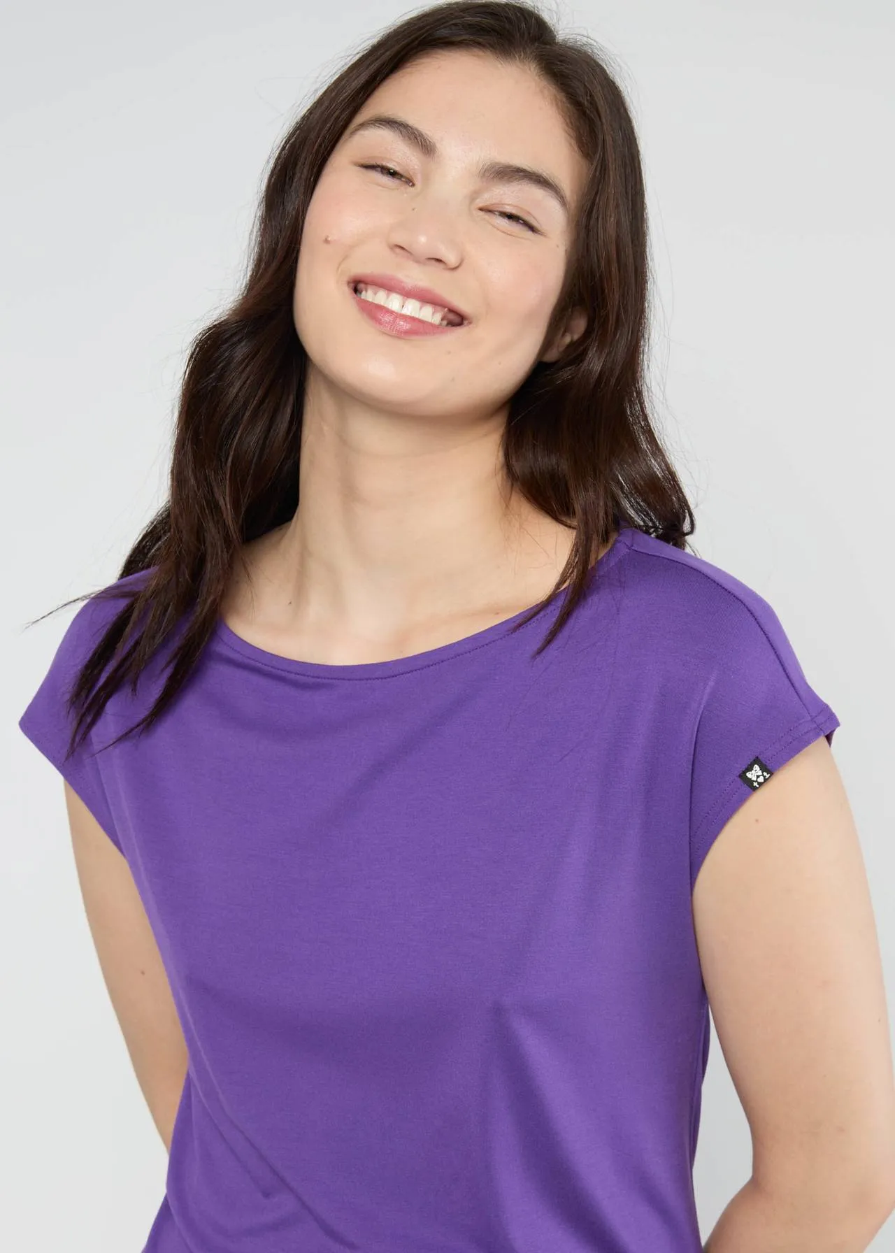 Blutsgeschwister Bold Grape Lilac Breezy Flowgirl Top