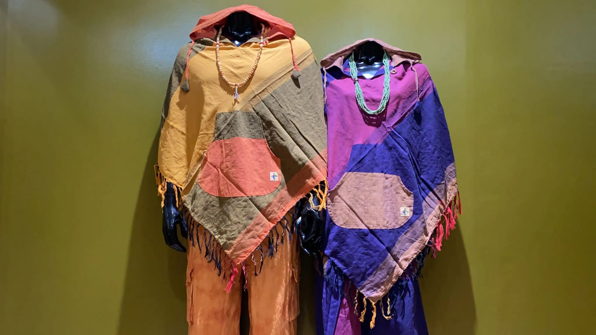 Cotton Diamond-Cut Front Pocket Hoodie Poncho – Prepack of 4 Colors – Tri Color
