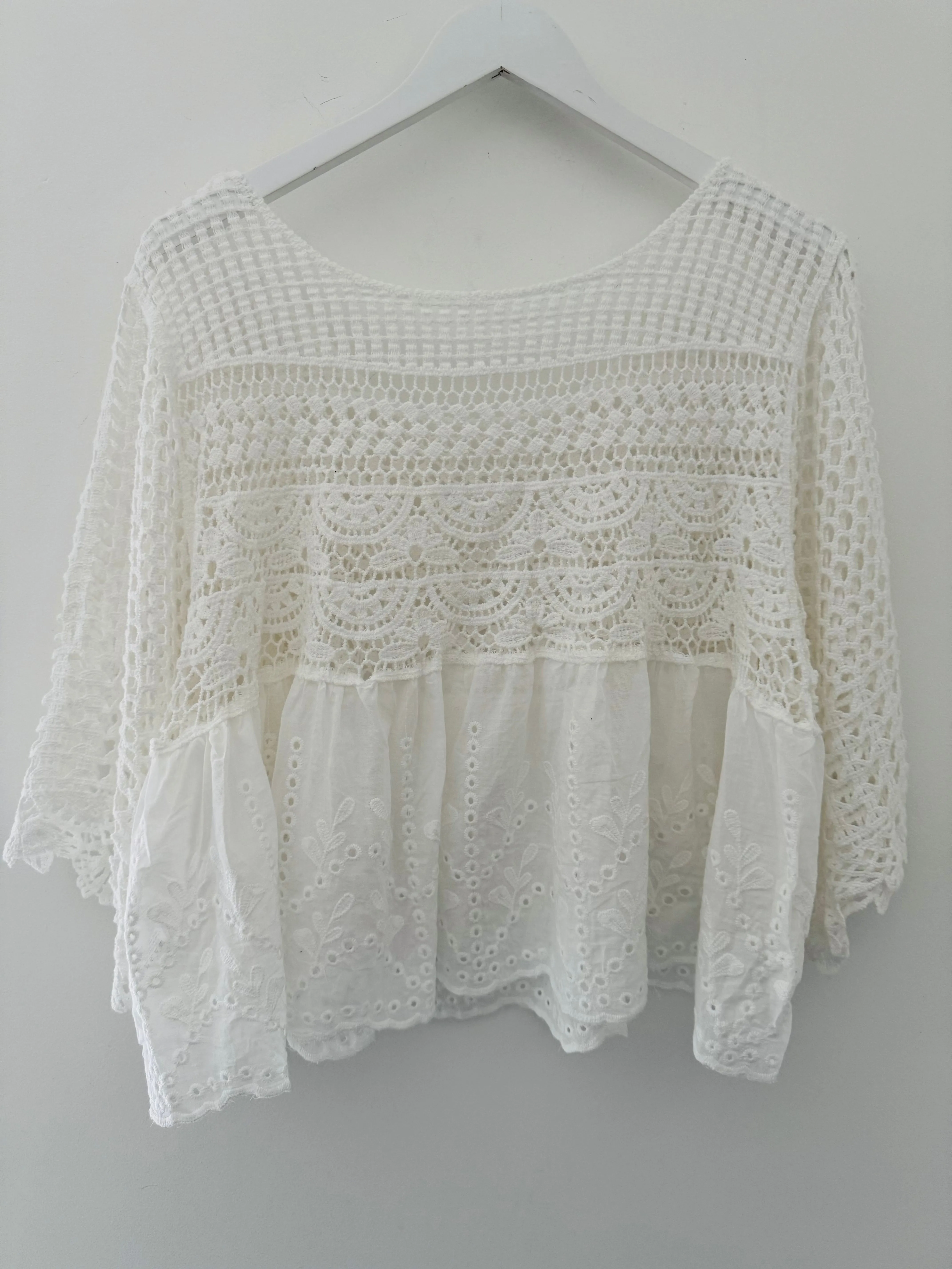 Crochet Scoop Neck Top in White