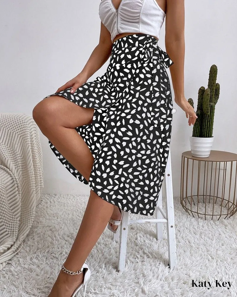 KatyKey - Botanical-Inspired Leaf Print Wrap Skirt with Stylish Tie Detail