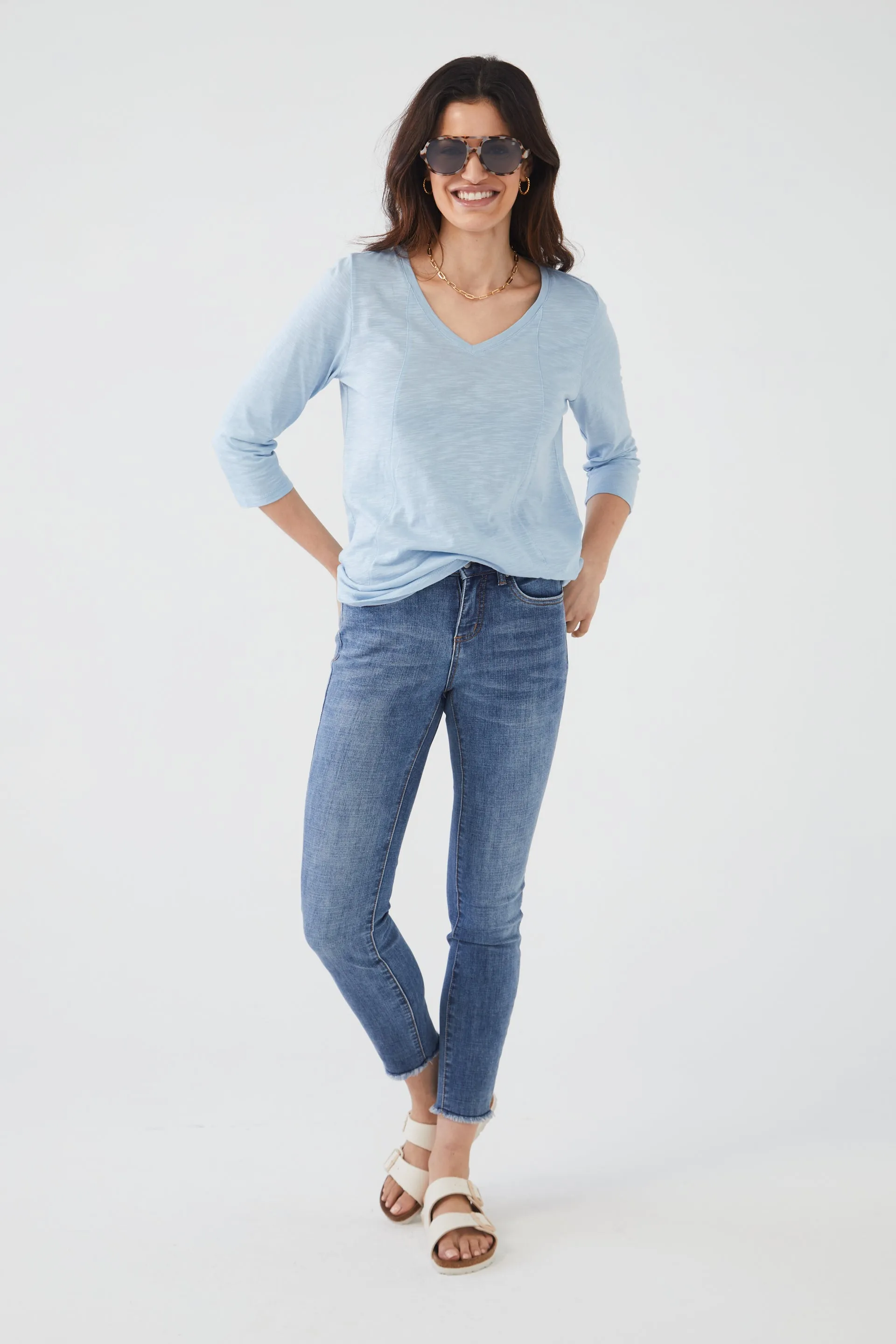 V-Neck Top in Solid Slub Jersey